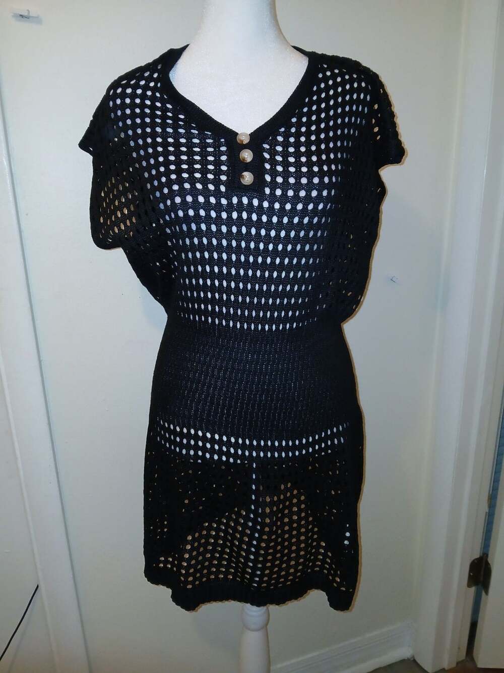 BREATHSUNNY Black Crochet Knit V-Neck Button Front Cover-Up Dress